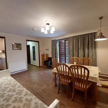 Balaton Breeze Retreat בית נופש