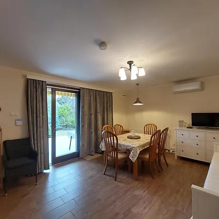 Balaton Breeze Retreat בית נופש *