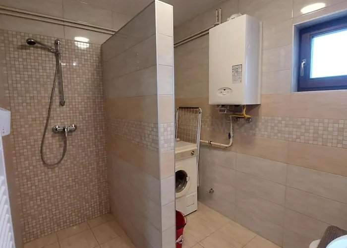 Balaton Breeze Retreat באלאטונפורד